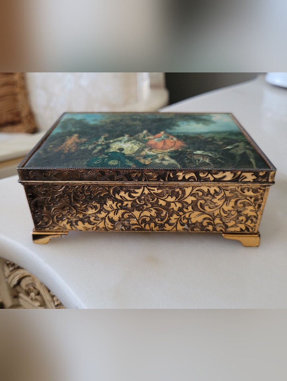Shmid Brothers Ornate Gold Music Box "The Picnic After The Hunt" Nicolas Lancret - Picture 13 of 16